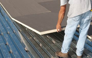 benefits of insulating Nefod flat roofing